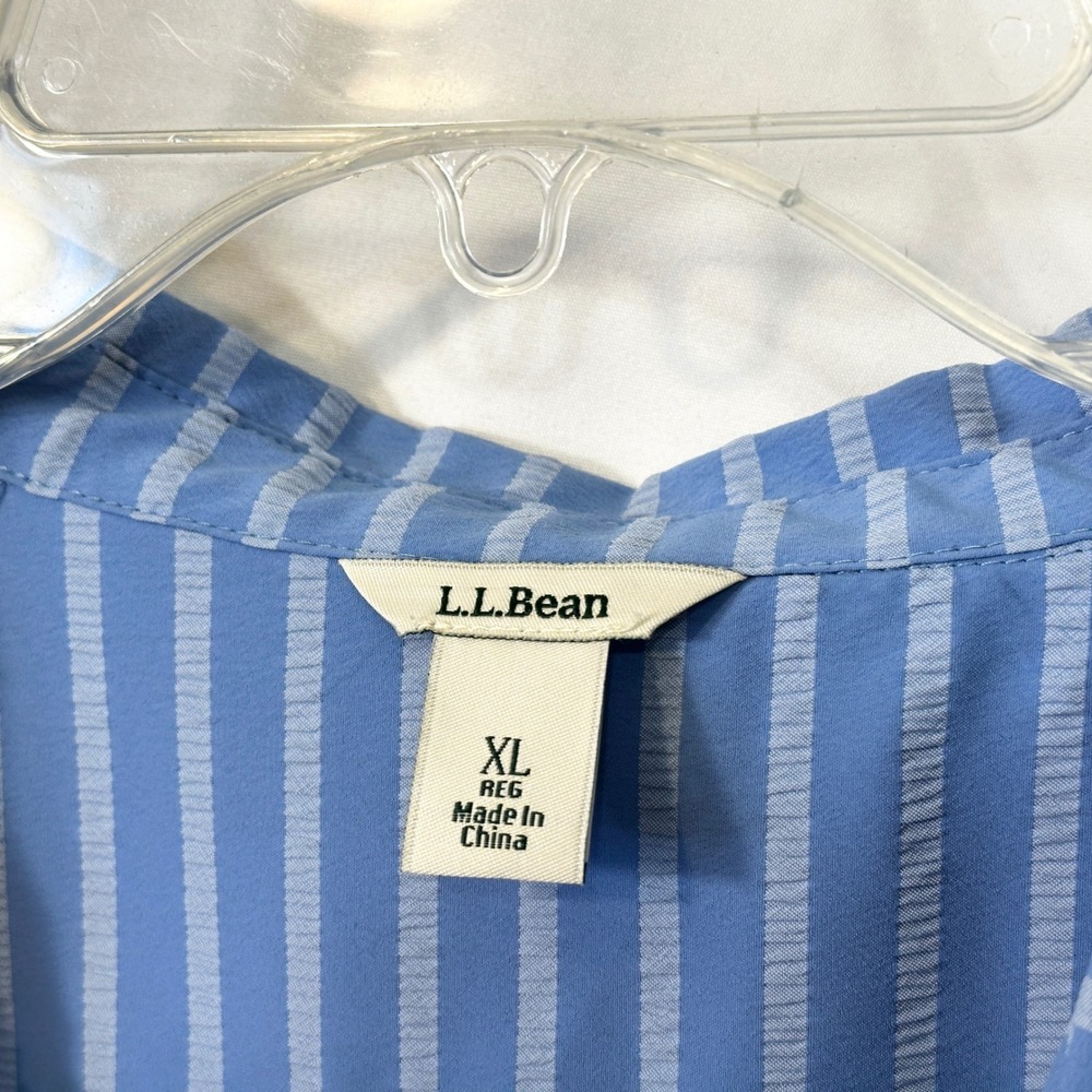 LL Bean XL Top Blue Striped Seersucker Button Down Coastal Preppy Office 990 - Picture 7 of 8